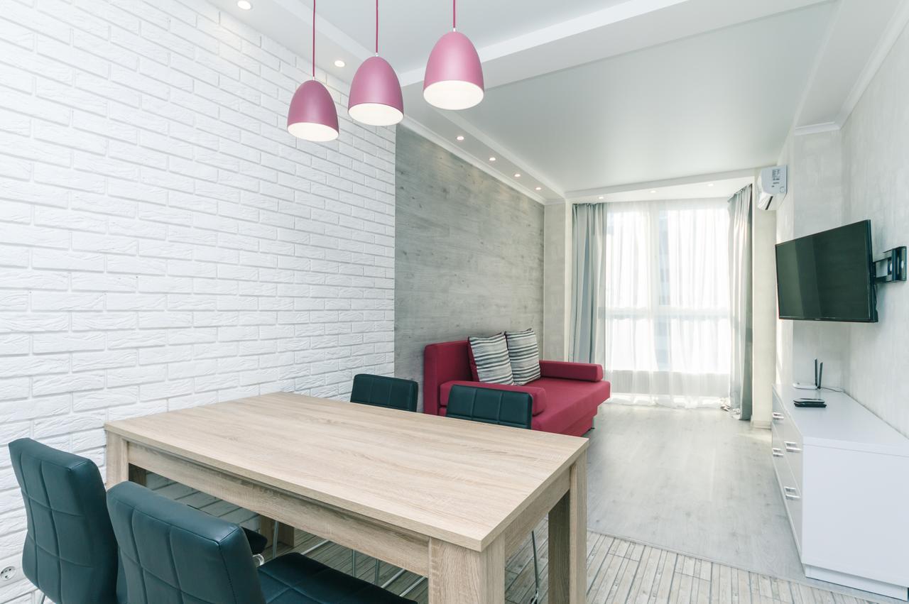Apartamento Flatrent Drahomanova 2A Kiev Exterior foto